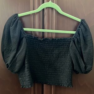 Wild fable cropped puffy sleeve top